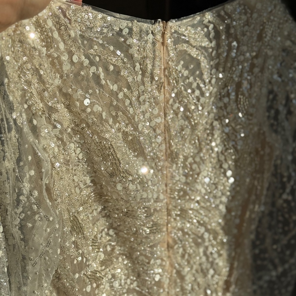✨ Milla by Lorenzo Rossi “Escada” Gown – A Glittering Masterpiece of Modern Glam - Picture 9 of 15
